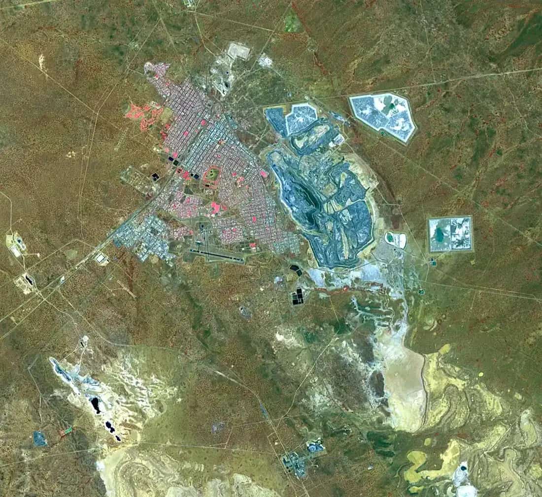 Satellite view of Kalgoorlie-Boulder and the Super Pit